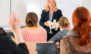 Una clase del grado de Matrona en la Evangelische Hochschule Berlin