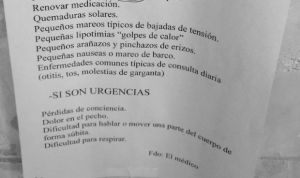 Así se ríen los pacientes del cartel que un médico colgó en su consulta