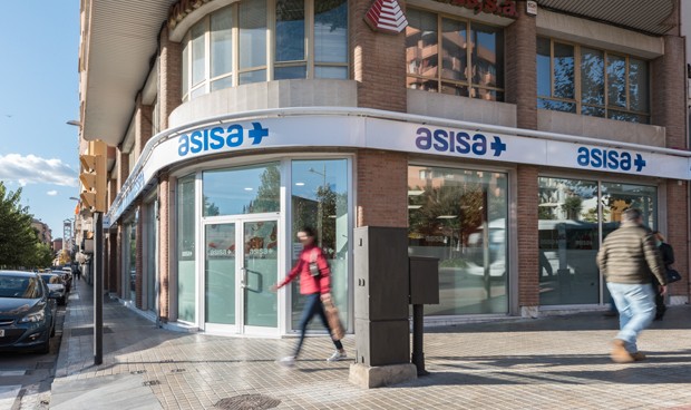 Asisa amplía su oferta de servicios y cuadro médico en Lleida