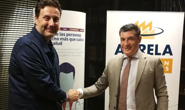 Asisa firma un convenio con los empresarios de Agrela