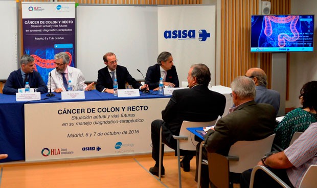 Asisa promueve las nuevas tendencias del diagnóstico-terapéutico del cáncer