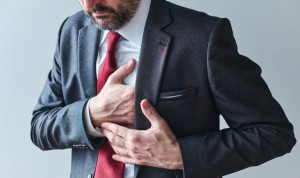Asocian dos medicamentos para el corazón con el riesgo de infarto por calor