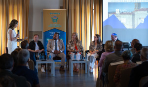 Ponentes de la mesa 'Longevidad y ruralidad' del Encontro de Verán de Asomega.