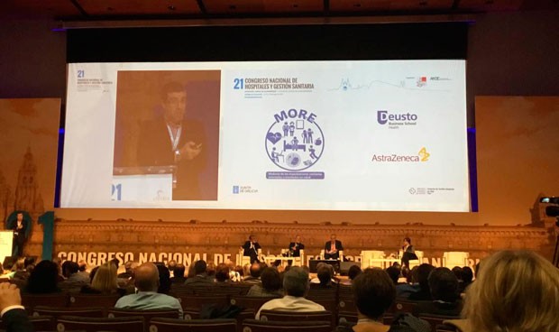 AstraZeneca pone el foco en la mejora de la gestión sanitaria de España
