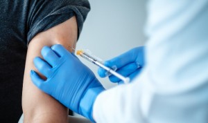 Vacuna Covid AZ: la EMA incluye las alergias graves como posible reacción