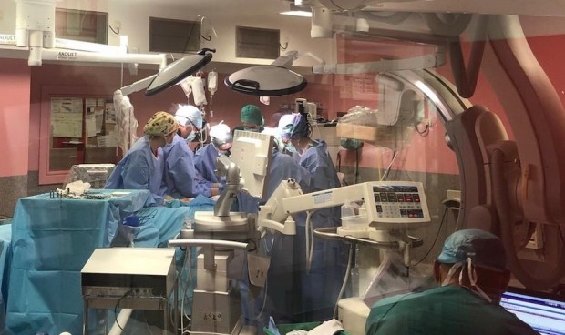 Asturias acelera la oferta pública de sanidad con 180 plazas de médicos