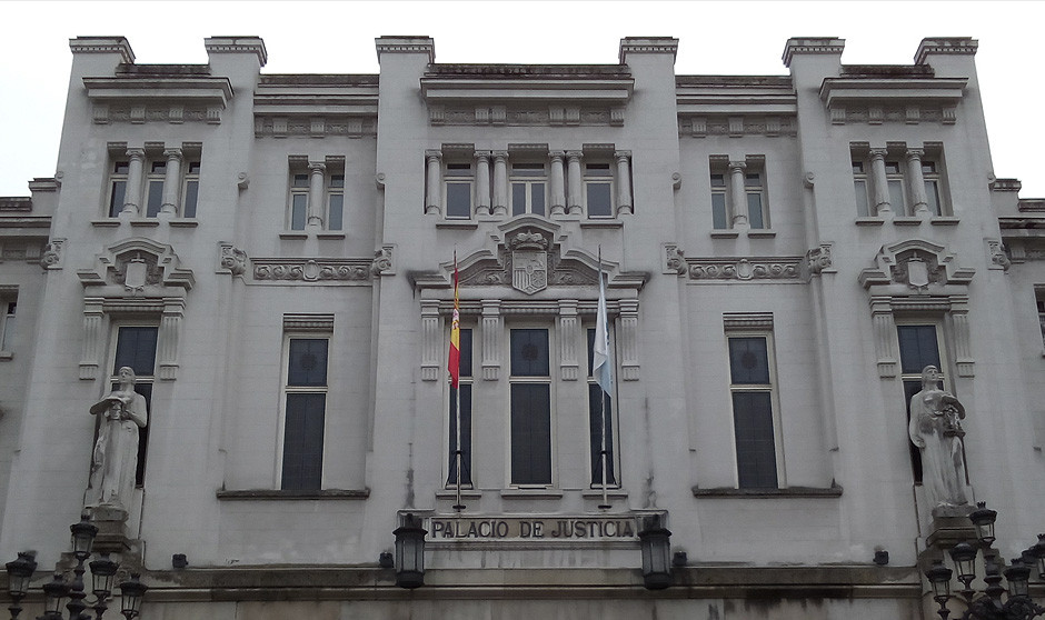 La venta de farmacias conlleva el cobro de un impuesto según la justicia