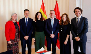 Ayuso y Fenin refuerzan su unión para impulsar Madrid como polo de salud