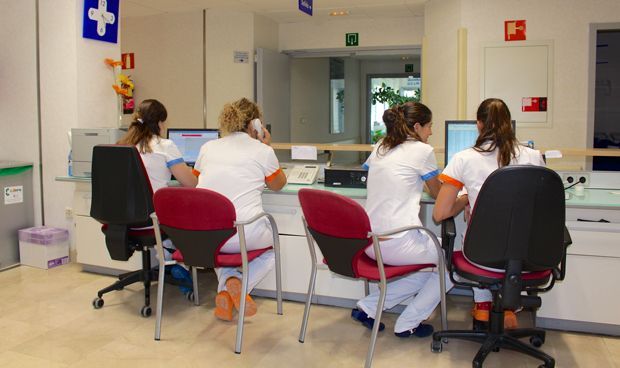 Baja el paro en julio: los hospitales ya crean más empleo que la hostelería