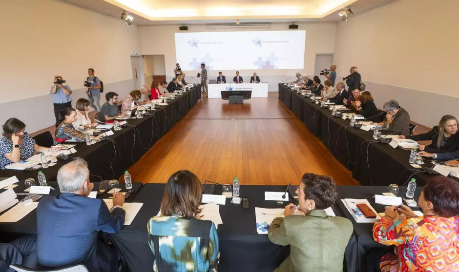 Primer encuentro del Pacto Vasco por la Salud.