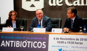 Baltar: "Debemos implicarnos ante la resistencia a los antibióticos"