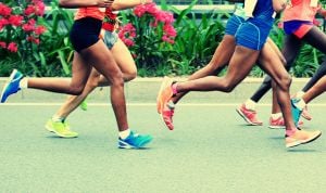 Beneficios de correr una media maratón: reduce el riesgo de cáncer de colon