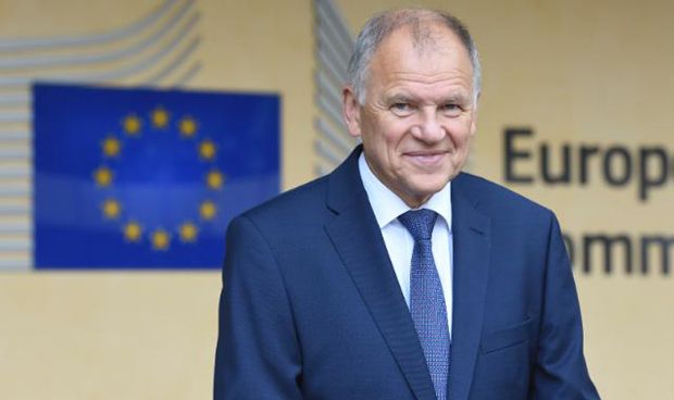 Bienvenido, Mr. Andriukaitis