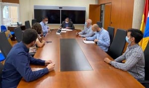 Canarias anuncia un "plan pionero" para incentivar al MIR