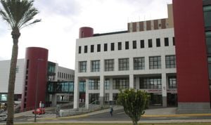 Canarias reconoce la carrera a los administrativos del Materno-Infantil