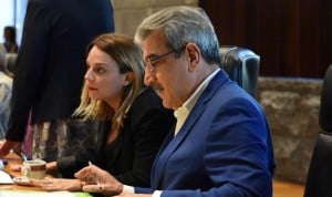 Canarias retiene créditos para garantizar el pago de las nóminas en Sanidad