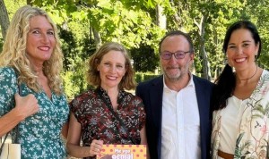 Cantabria Labs impulsa un libro infantil sobre manchas cutáneas