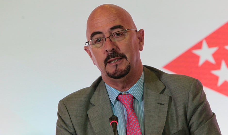 César Pascual, consejero de Salud de Cantabria