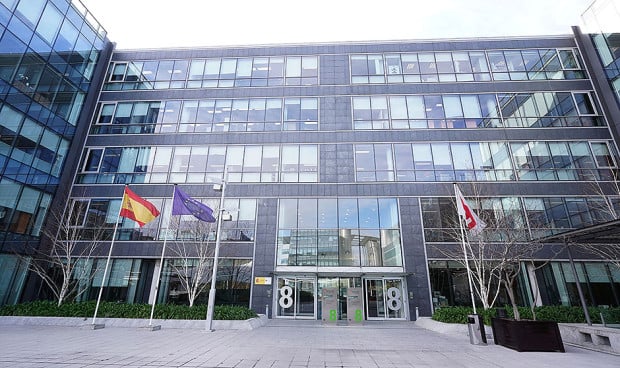 Aemps alerta sobre CAR-T y nuevos riesgos en su Boletín de julio