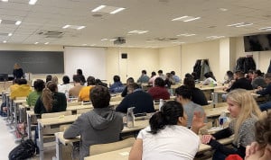 Cara y cruz de una oferta MIR al alza: solo 6 especialidades pierden plazas