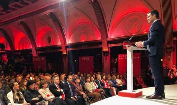 Carcedo, en primera fila de la presentación del programa de Sánchez