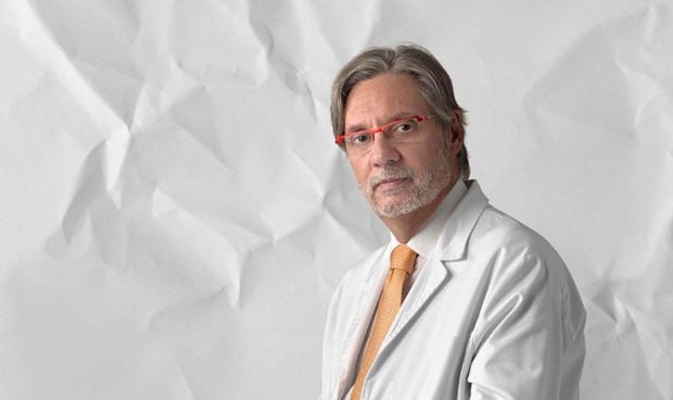 Carlos del Cacho, elegido presidente de los cirujanos plásticos de España