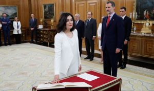 Montón promete su cargo como parte del "Consejo de Ministros y Ministras"