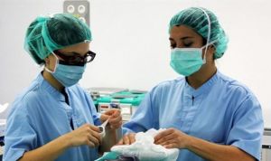 Casi 200 enfermeros extranjeros convocados a examen para trabajar en España