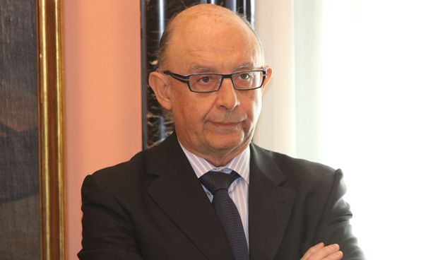 Casi 5.000 firmas en 24 horas para que Hacienda pague la formación médica