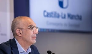 Castilla-La Mancha estudia combinar la tercera dosis del Covid con la gripe