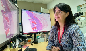 La patóloga Lara Pijuan formará parte de la nueva red de hospitales para digitalizar patologías