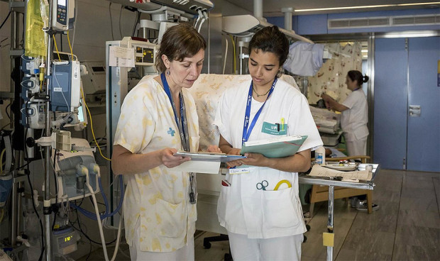 El mapa de especialidades enfermeras de Cataluña muestra que las plazas convocadas de EIR en 2024 representan un 4 por ciento del total de estudiantes de Enfermería matriculados en Cataluña