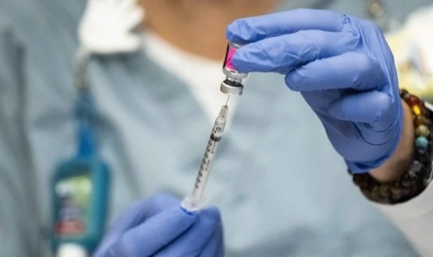 Cataluña vacunará contra el papiloma a niños de 11-12 años el próximo curso