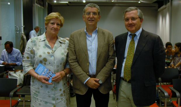 Celaya destaca el liderazgo de Aragón en materia de bioética