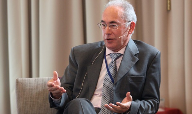 CESM contra todos los partidos: "Proponen 7 pactos y ninguno en sanidad"