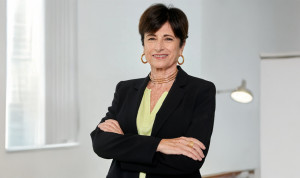 Chiesi anuncia la jubilación de Carmen Basolas tras 25 años en la compañía