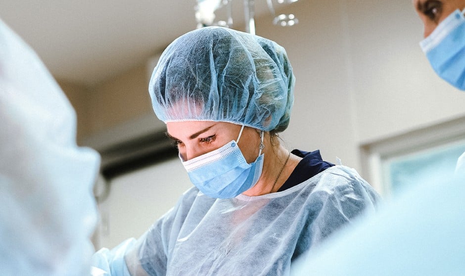 Cinco consejos que garantizan el éxito en el primer trabajo como enfermera