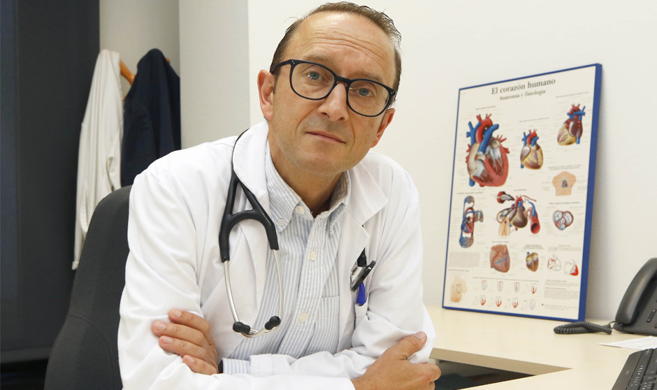 El especialista Juan José Legarra pide reformar el programa formativo de Cirugía Cardiovascular