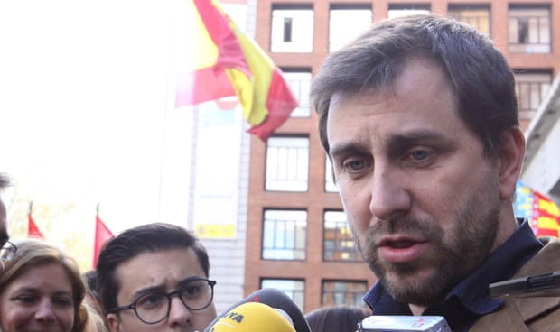 Cita de la oposición con Comín: un mensaje y cero respuestas