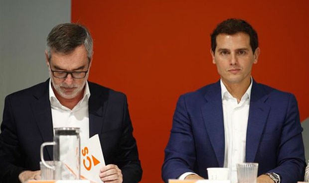 Ciudadanos incluye la tarjeta sanitaria única en su decálogo de pactos