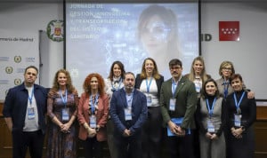 Foto de familia de la III Jornada de gestión innovadora y transformación del sistema sanitario. 
