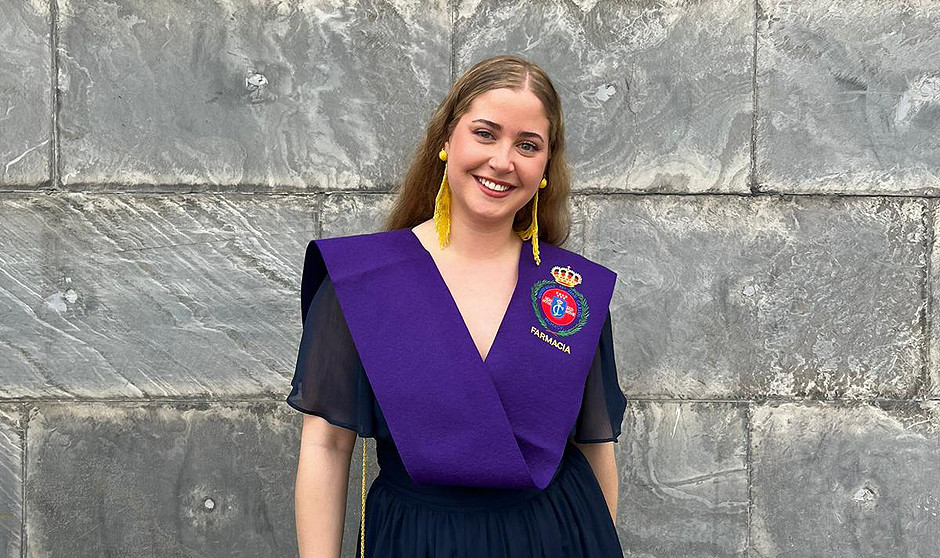  Juana Álvarez, farmacéutica que se prepara el FIR. 