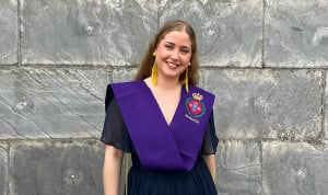  Juana Álvarez, farmacéutica que se prepara el FIR. 