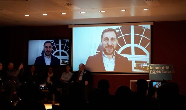 Comín empieza a cobrar los 60.000 euros anuales del Parlament