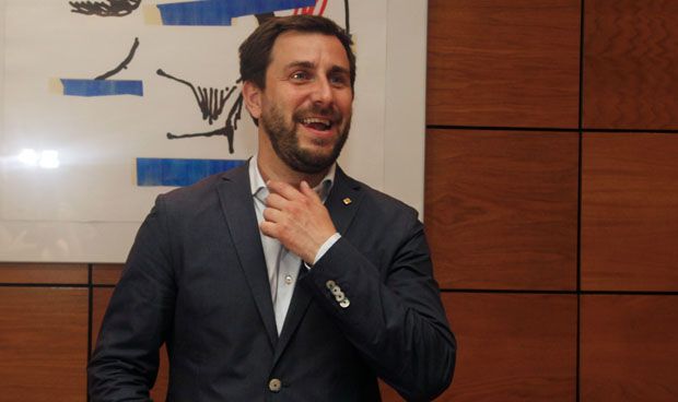 Comín “orgulloso” tras el “paso histórico” del Parlament