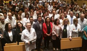 Comín y Colau reconocen la labor de los sanitarios en los atentados 