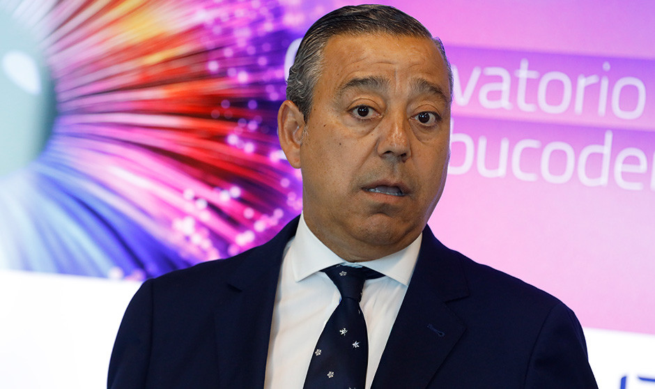 Consenso institucional y combo práctico-teórica para un MIR de dentistas