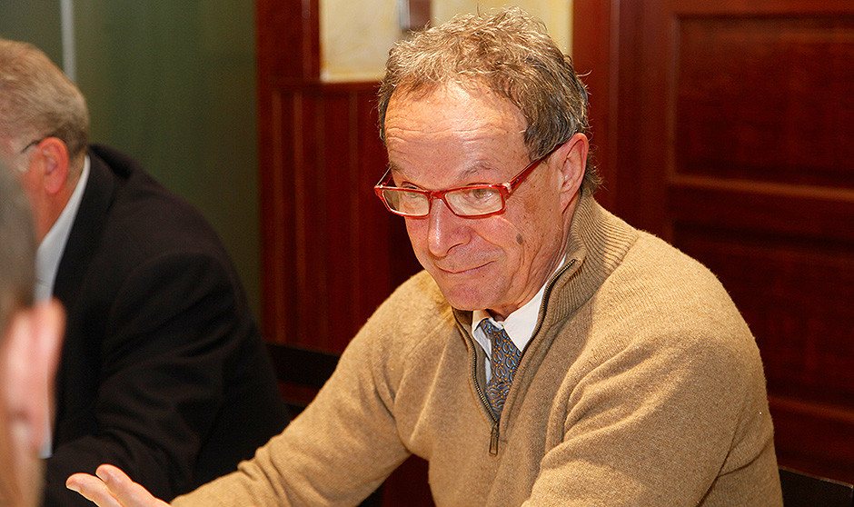 El hematólogo José Moraleda analiza cómo debe ser la actualización del plan de terapias avanzadas