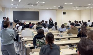 Los expertos en tecnología acerca de las gafas Ray-Ban Meta apuntan a que sí podrían usarse ilícitamente en una prueba