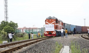 Coronavirus: China envía por tren 34,6 millones de mascarillas a España